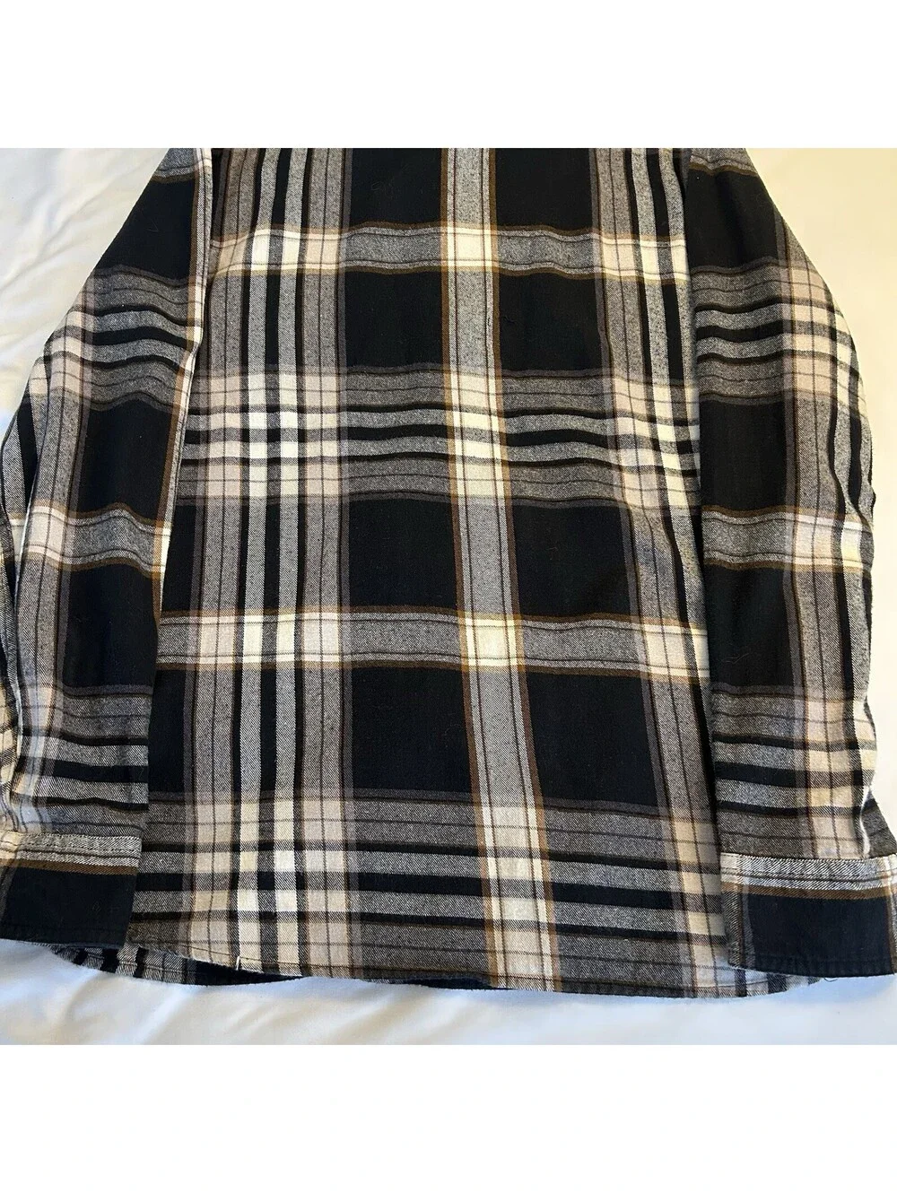 Levi’s Flannel Shirt Men’s M Medium Plaid Black White Gray Brown 100% Cotton